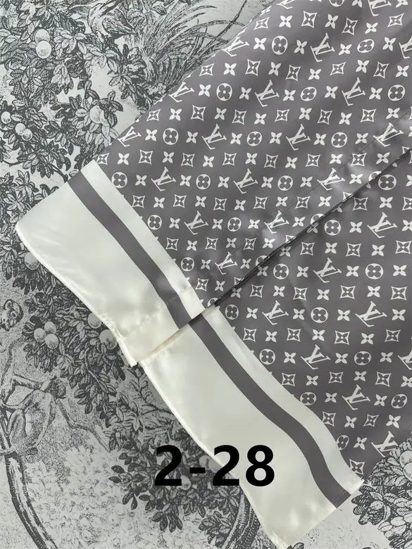LV S-XL  (87)